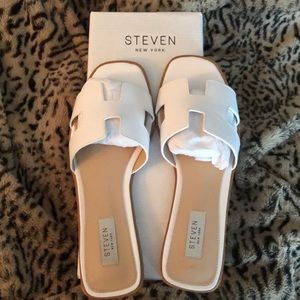 Brand New Never Worn Haydn Leather Sandal